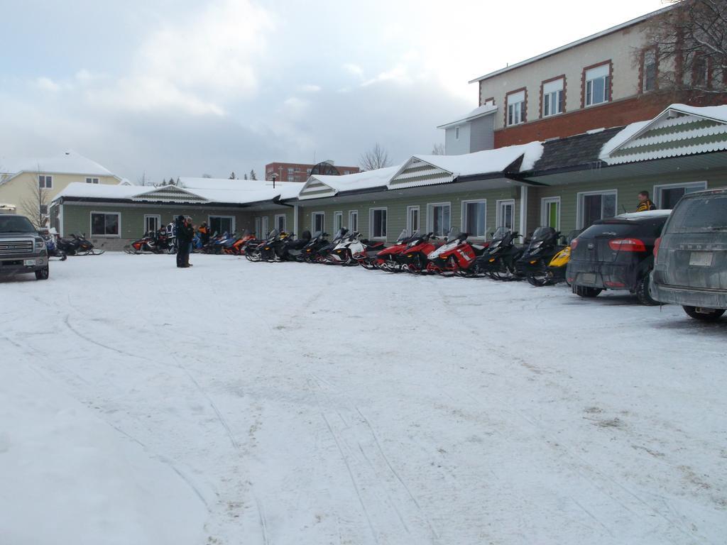 Haileybury Beach Motel Exterior foto